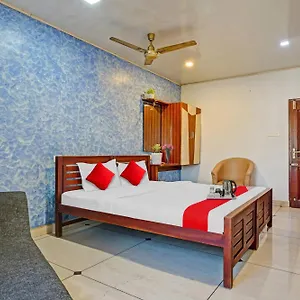 O Mezban Grand Hotel