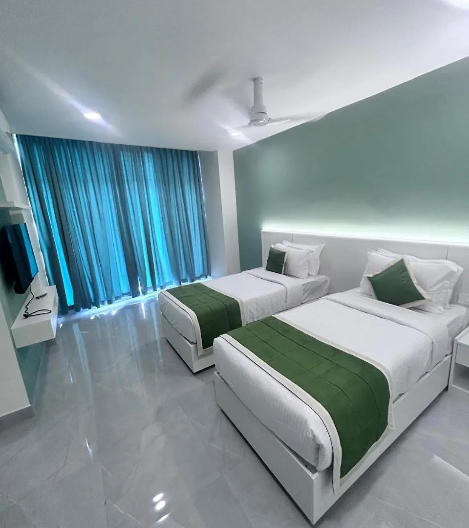 Grace Suites Kochi Hotel